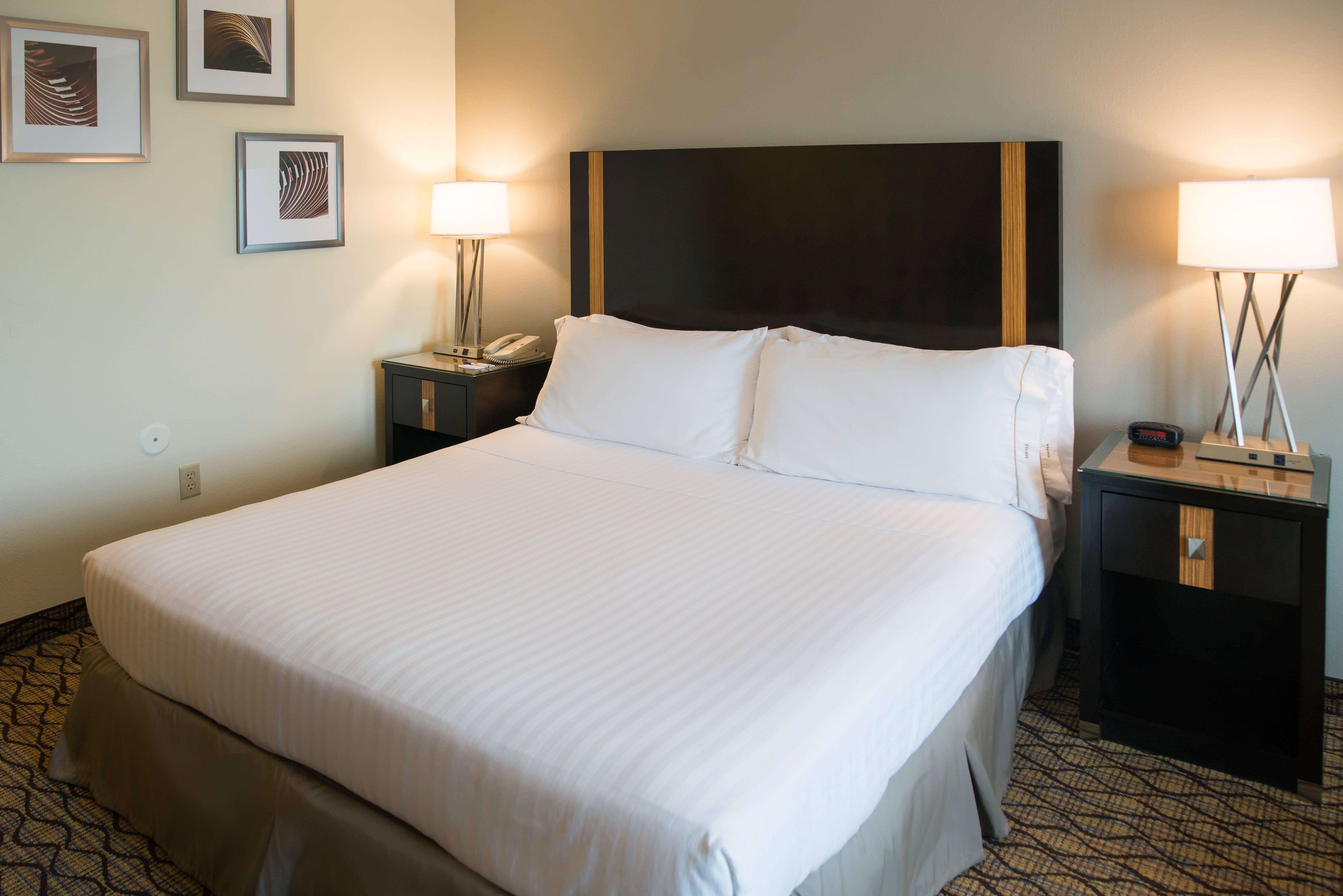 Holiday Inn Express Hotel & Suites Chanhassen By Ihg Ngoại thất bức ảnh