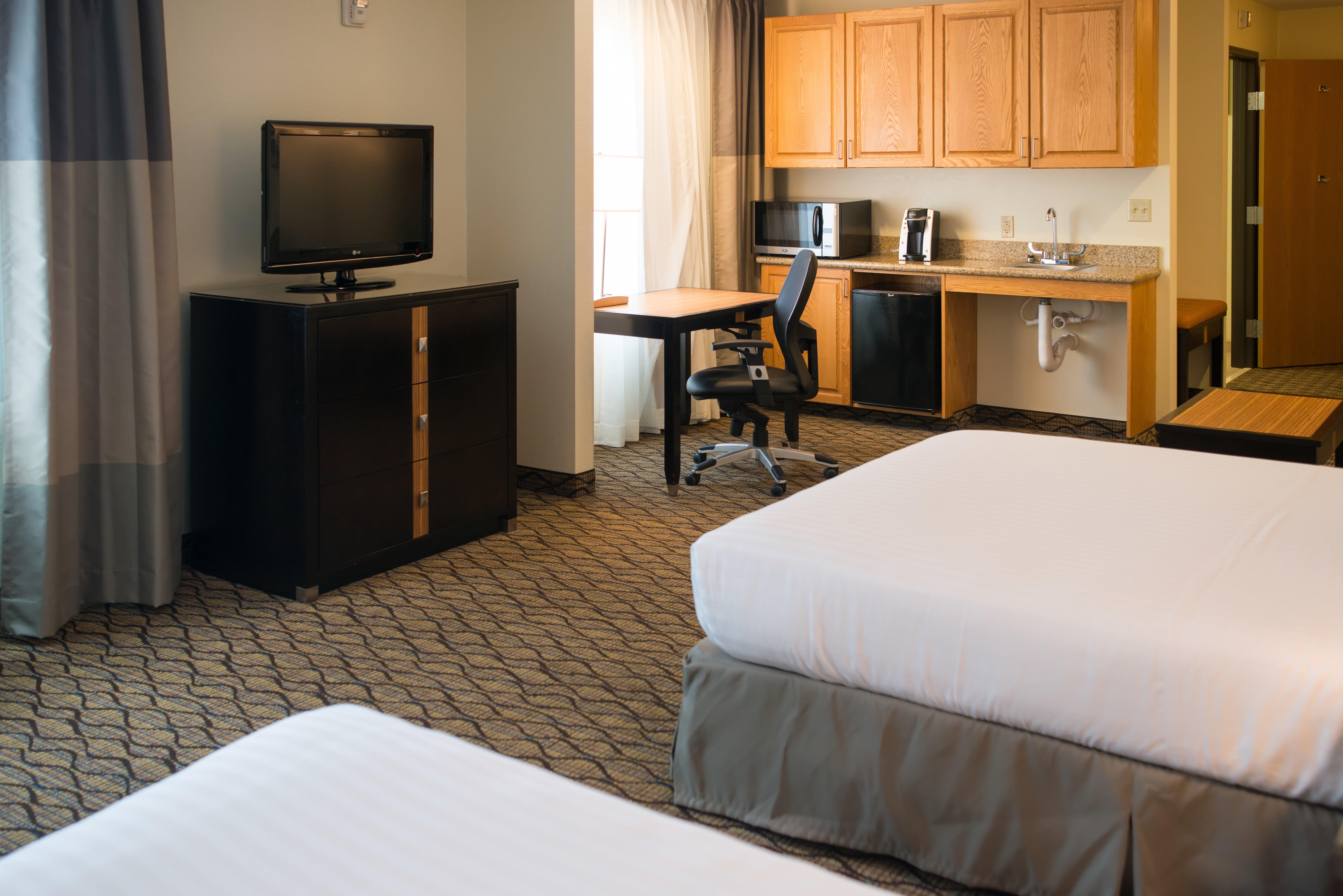 Holiday Inn Express Hotel & Suites Chanhassen By Ihg Ngoại thất bức ảnh