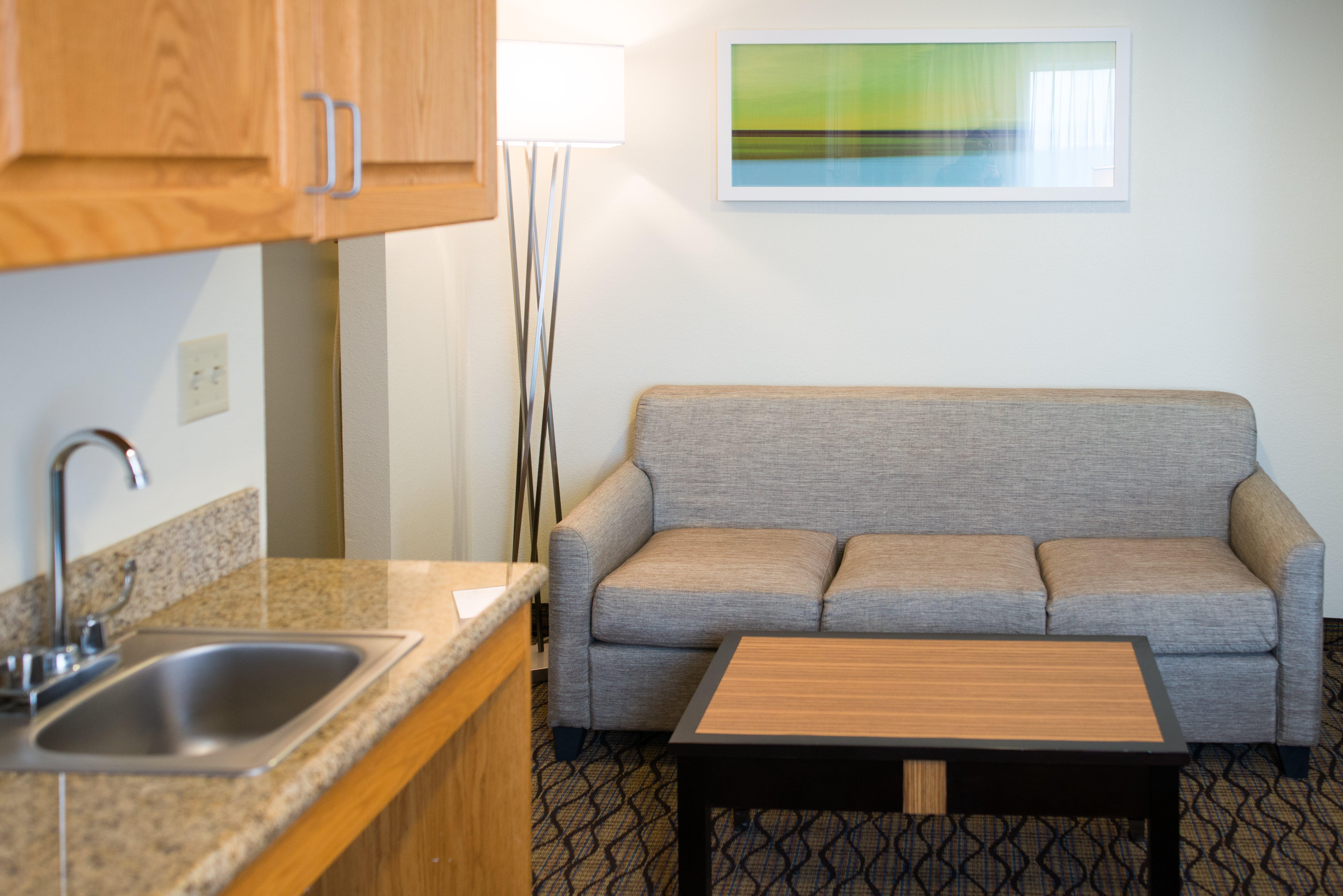 Holiday Inn Express Hotel & Suites Chanhassen By Ihg Ngoại thất bức ảnh