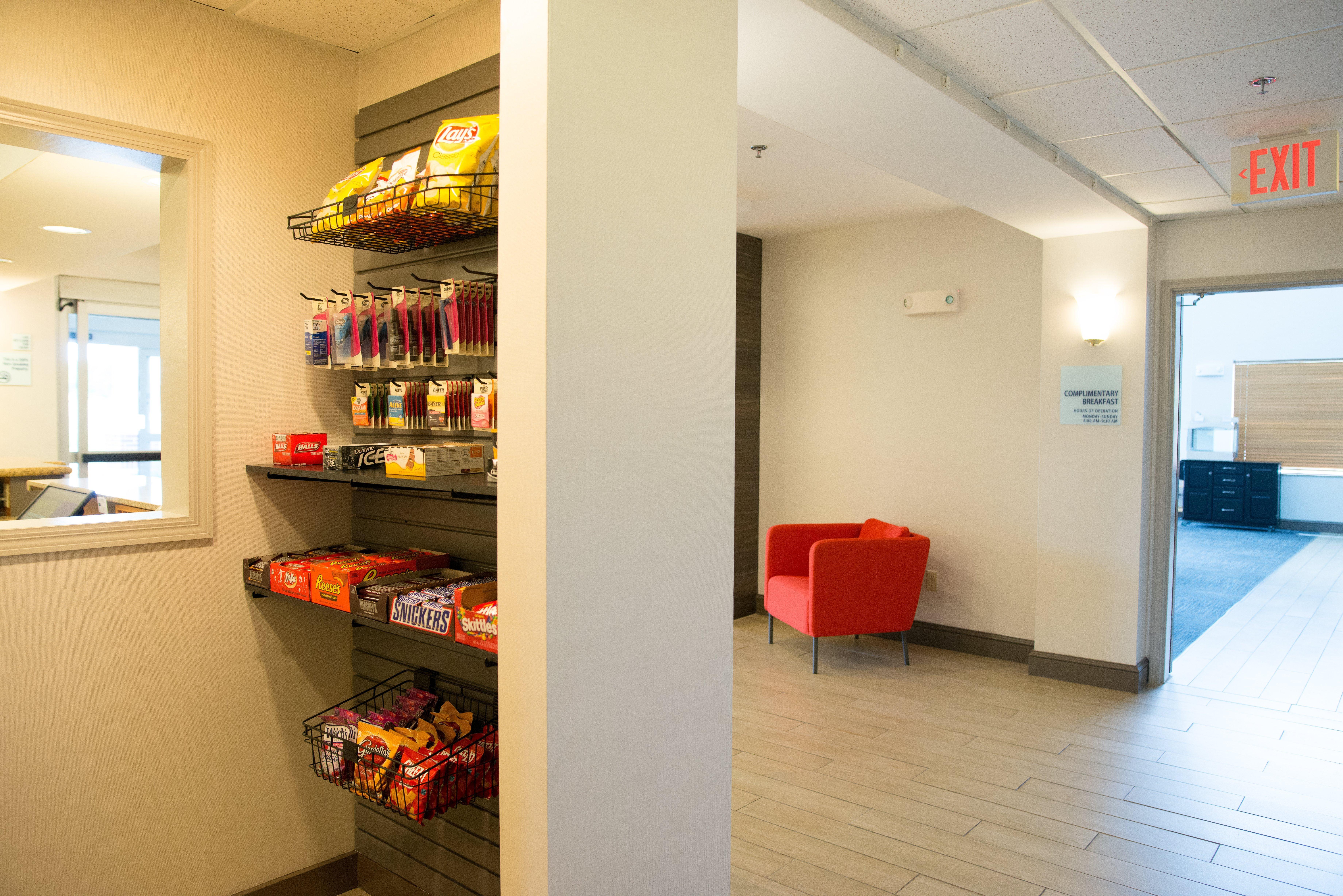 Holiday Inn Express Hotel & Suites Chanhassen By Ihg Ngoại thất bức ảnh
